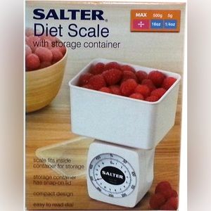 Diet scale with storage container